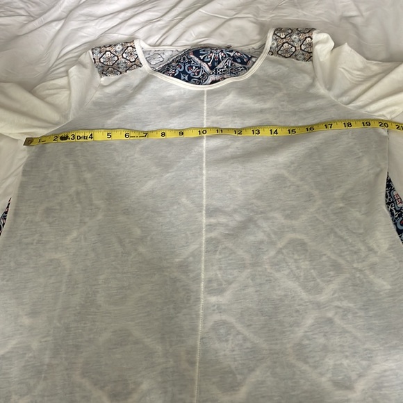 PrAna boho Chic Mandala Jivani Top Long Sleeves mosaic pattern athleisure Medium - Picture 11 of 12